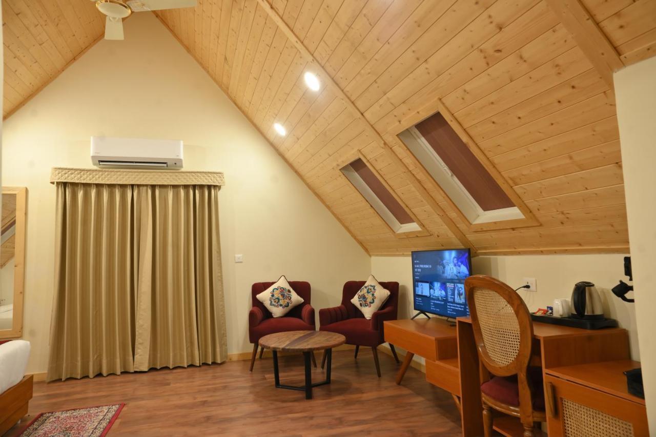 Samsara Luxury Cottages & Spa, Chail Hills Kandāghāt Dış mekan fotoğraf